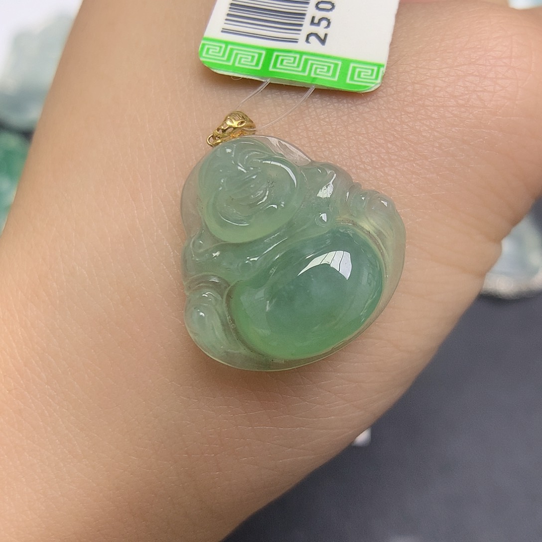 翡翠颈饰18K金镶嵌佛公