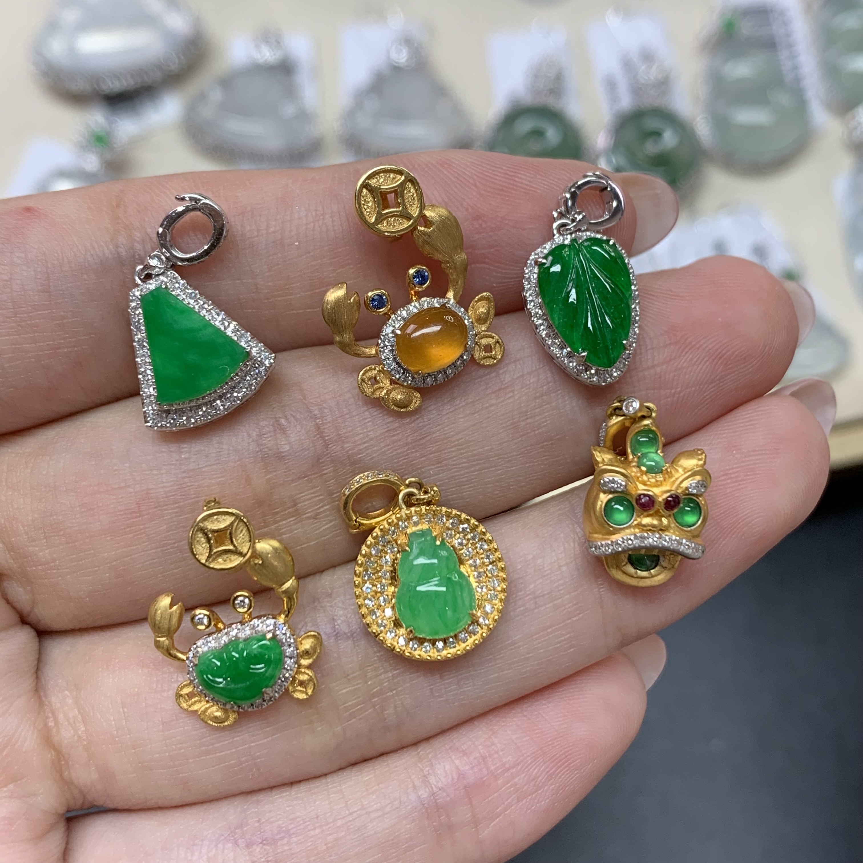 【小雪臻选】翡翠吊坠-18K金-|CXQ21多样性发其一|G26