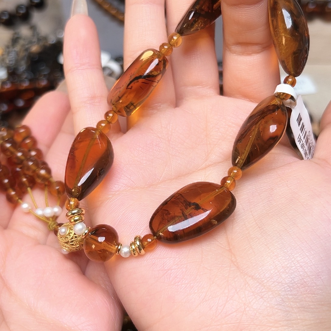 琥珀未镶嵌裸石抚顺琥珀30210