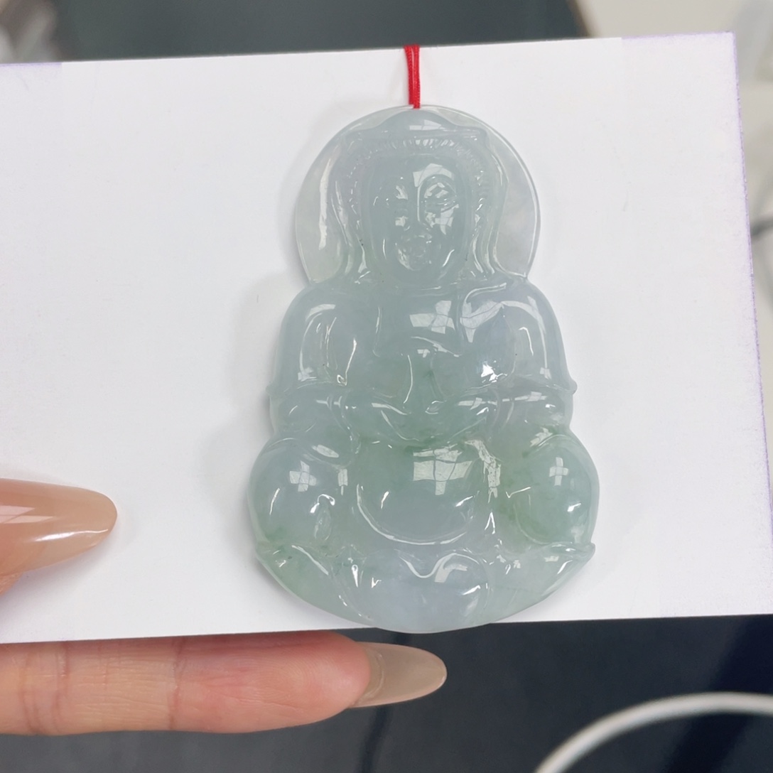 翡翠颈饰未镶嵌观音