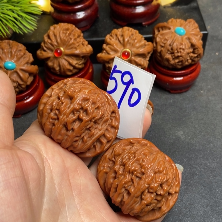 文玩核桃把件45楼呀，590