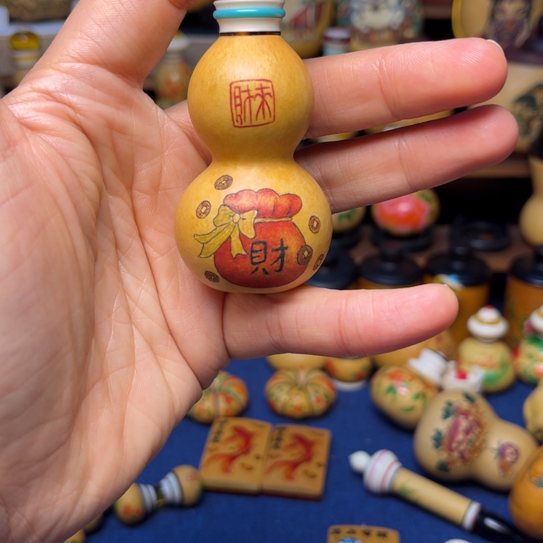 剑***看大叶紫檀（黑酸枝木类）