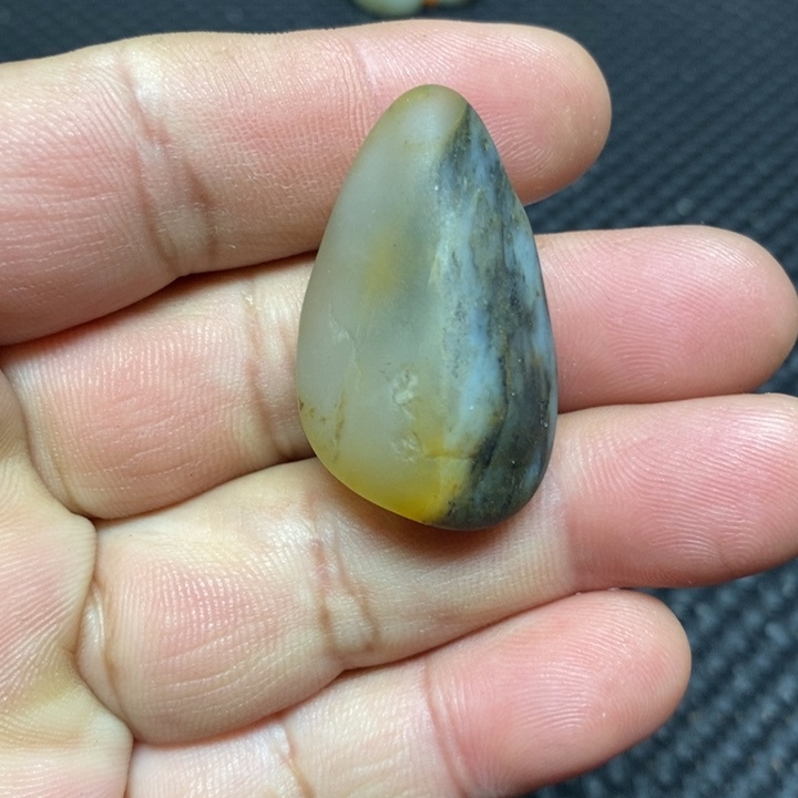 和田玉（白玉）珠宝奇石未镶嵌