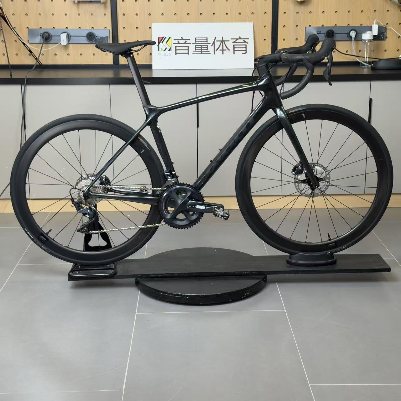 捷安特公路车九代 TCR ADV pro 1-DISC S 码 跨高722 适合165-175
