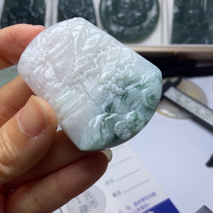 颈饰未镶嵌翡翠翡翠