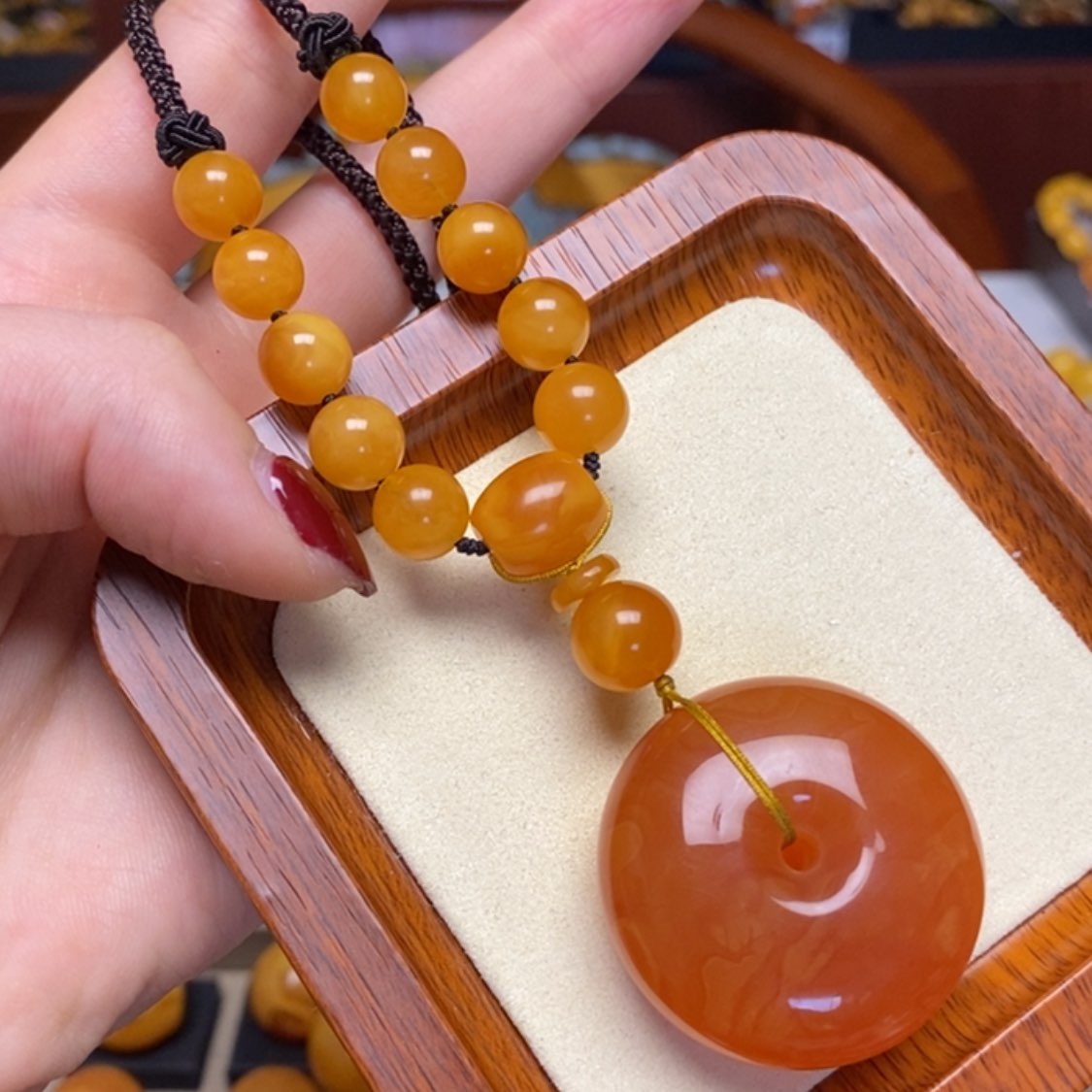 【闪购商品】蜜蜡颈饰未镶嵌项链