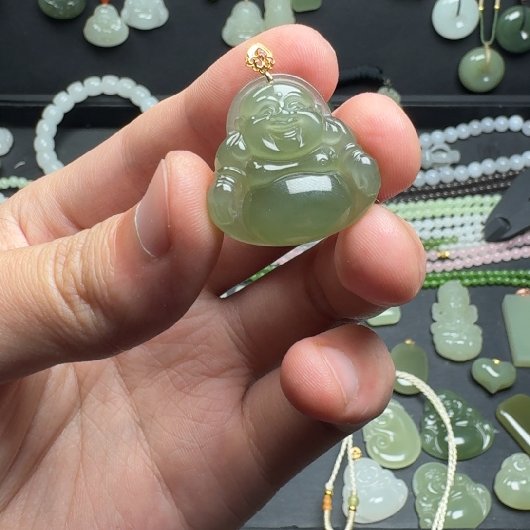 春***雪和田玉未镶嵌颈饰