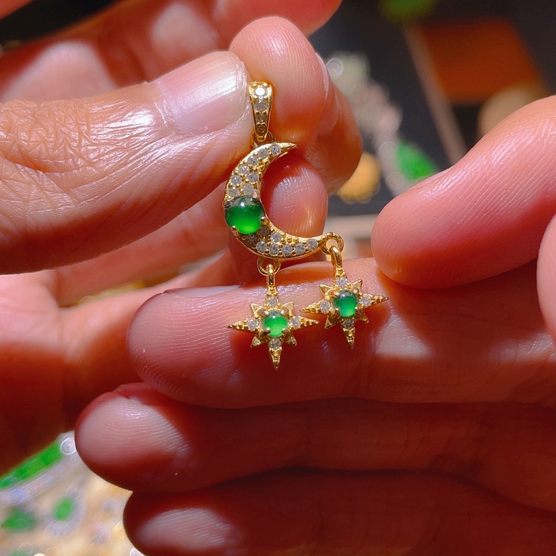 翡翠吊坠(不含链)银S925镶嵌