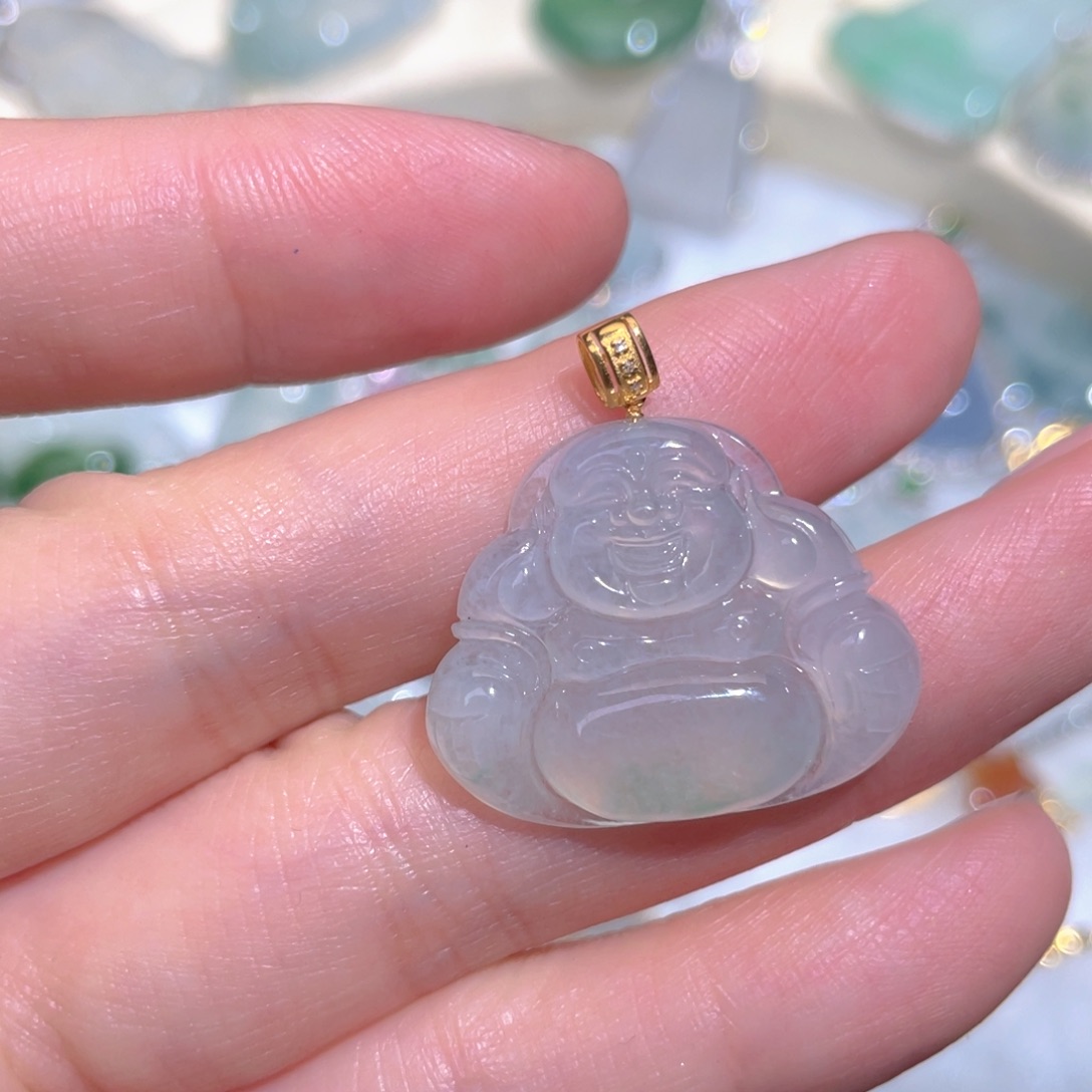 翡翠颈饰18K金镶嵌翡翠