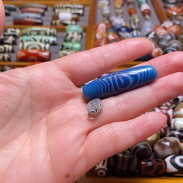 阿***韩玛瑙/玉髓未镶嵌颈饰