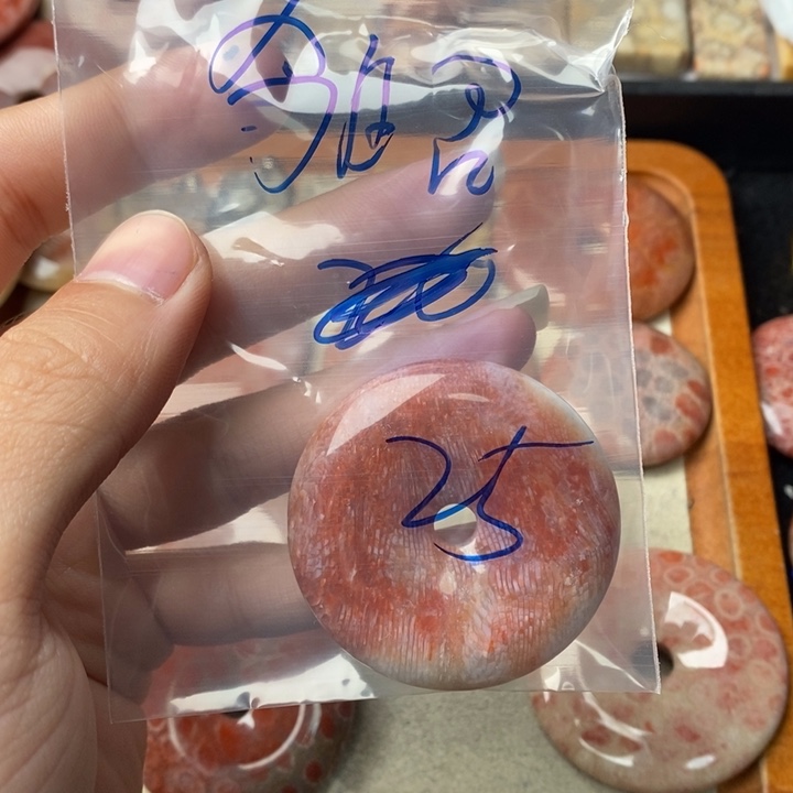硅化玉颈饰未镶嵌今*