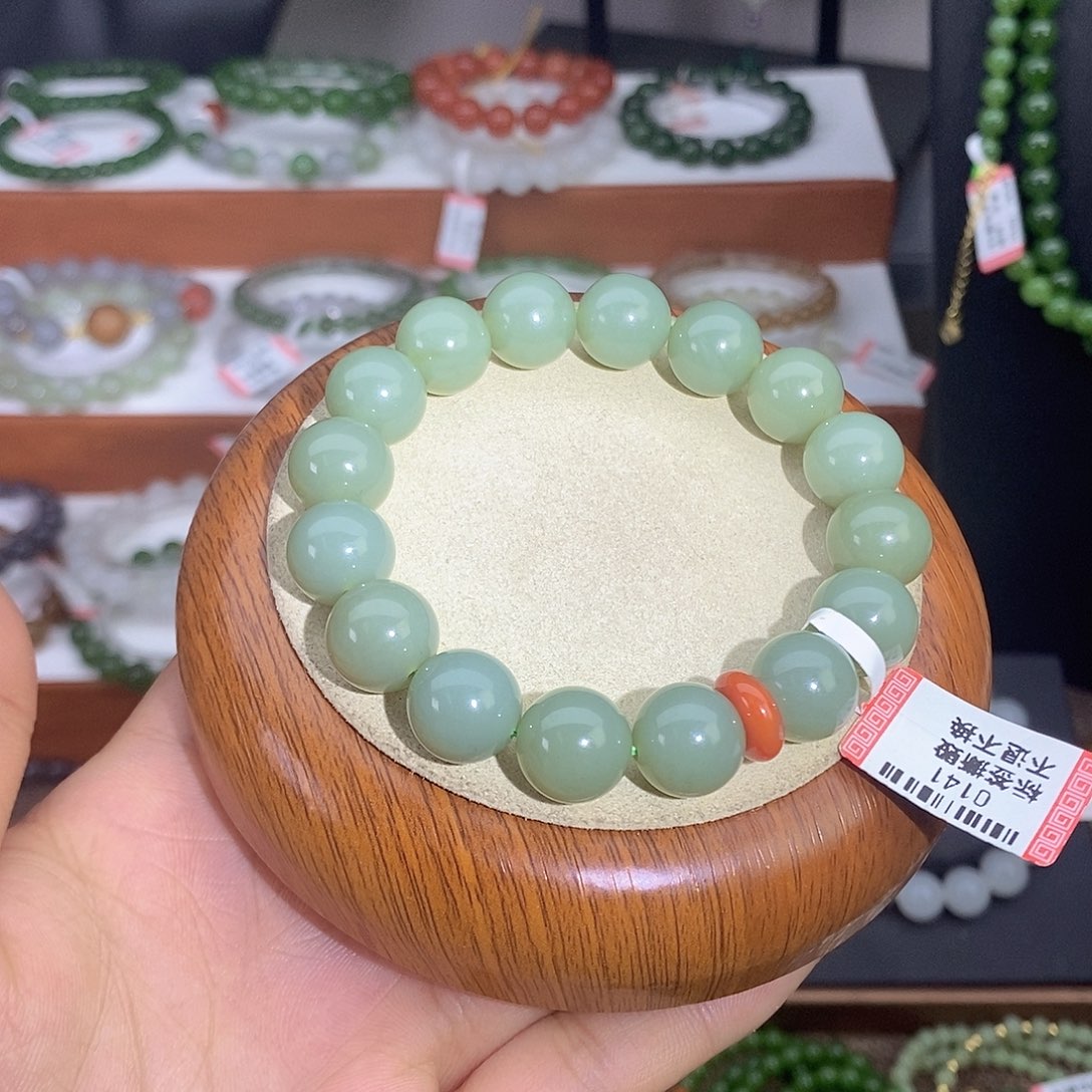 和田玉且末蓝未镶嵌