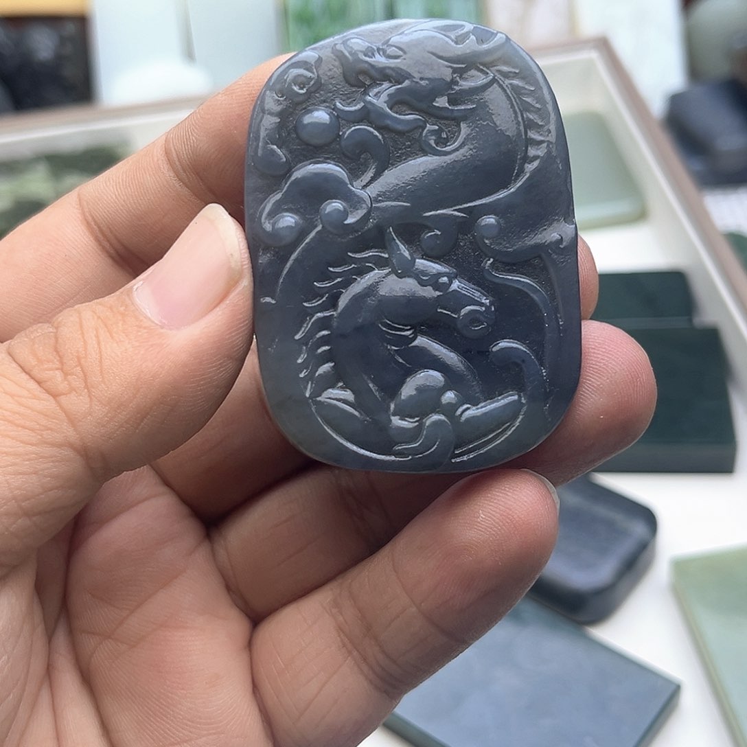 和田玉挂件未镶嵌微包容