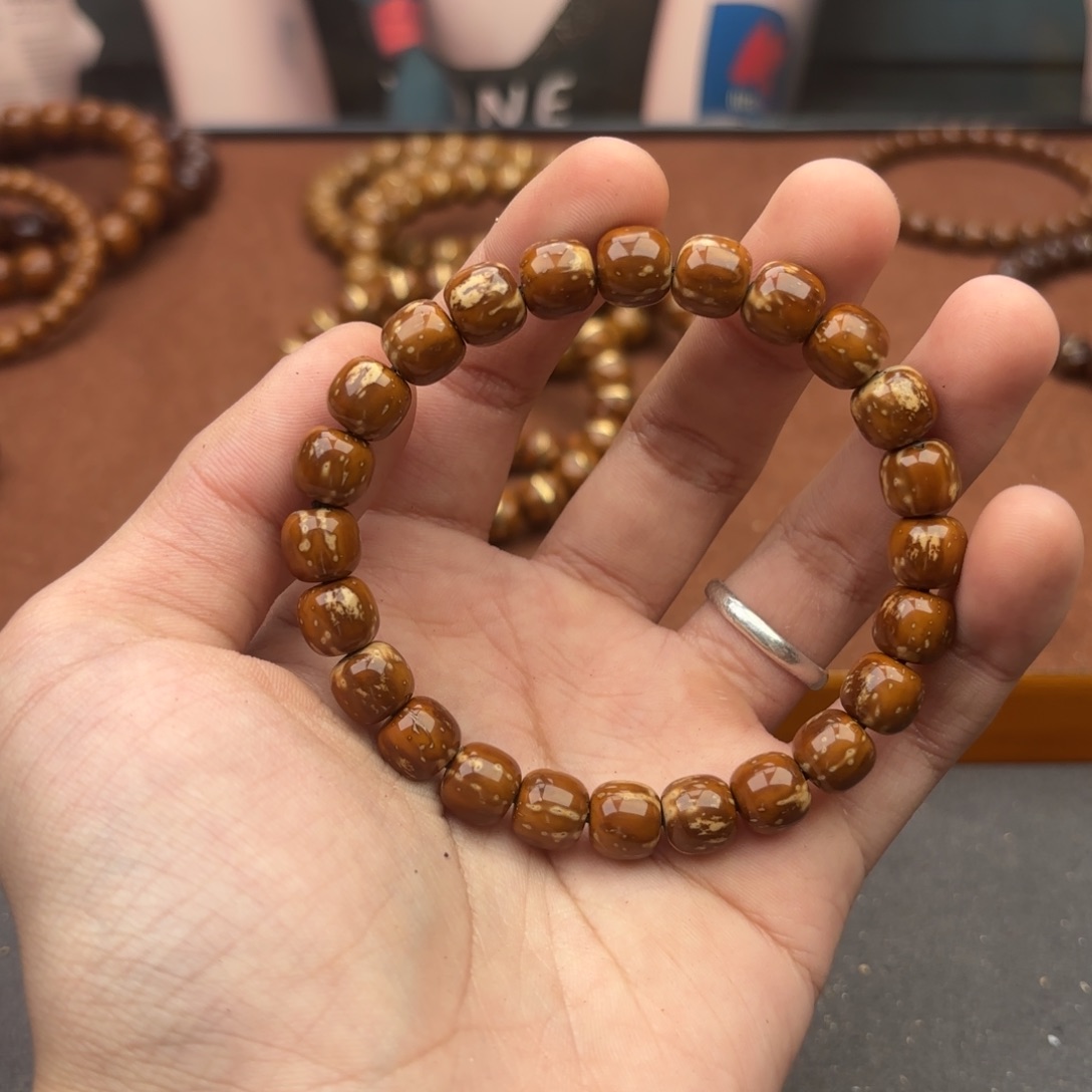 紫金鼠手串娜****?紫金鼠32