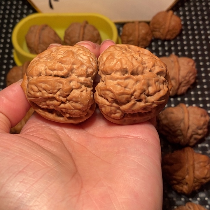 大****文玩核桃把件54克蛙王