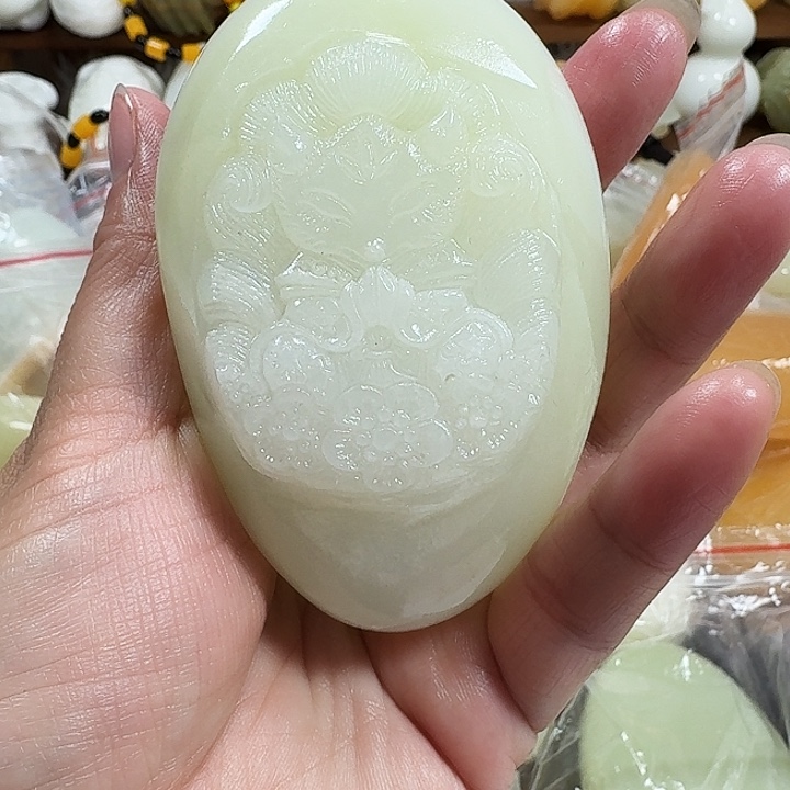 浪***情砖雕石头手把件不退不换