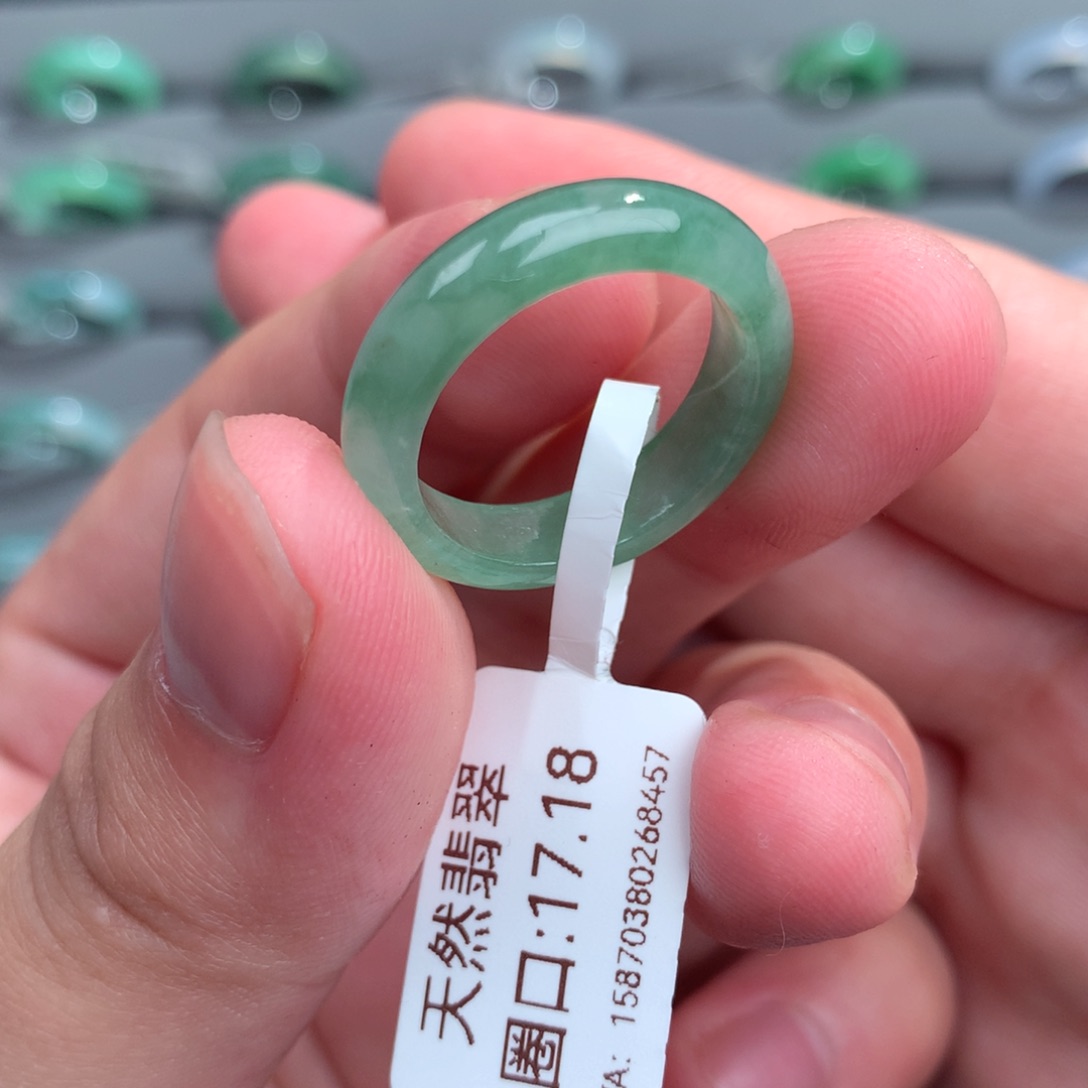 翡翠戒指未镶嵌天然