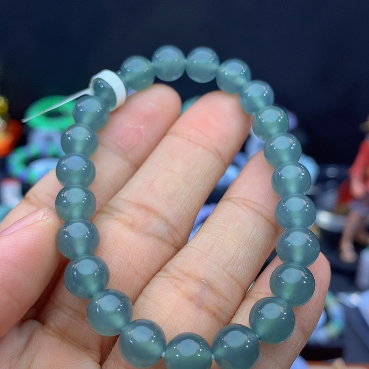 翡翠未镶嵌颈饰翡翠 8+ 