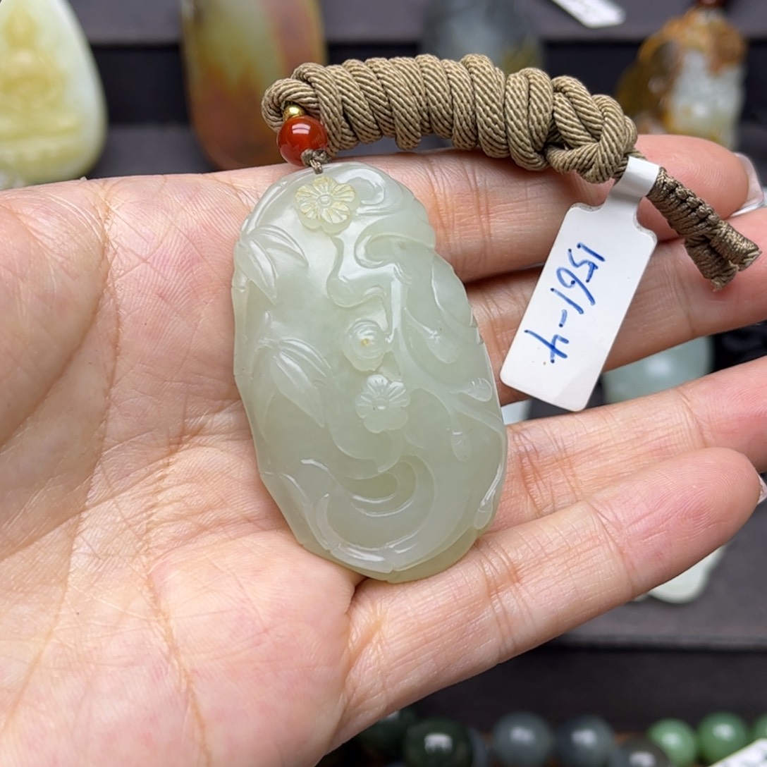 和田玉挂件未镶嵌