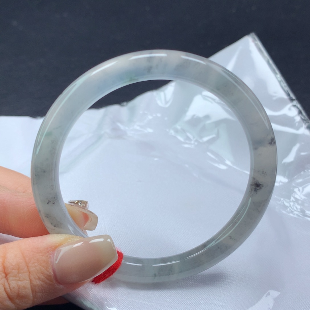 翡翠手镯未镶嵌（29号）