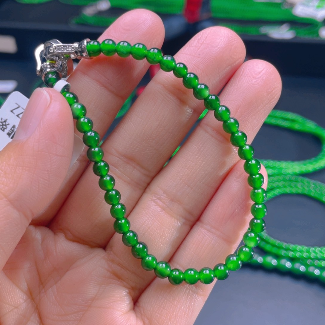 翡翠项链未镶嵌，1