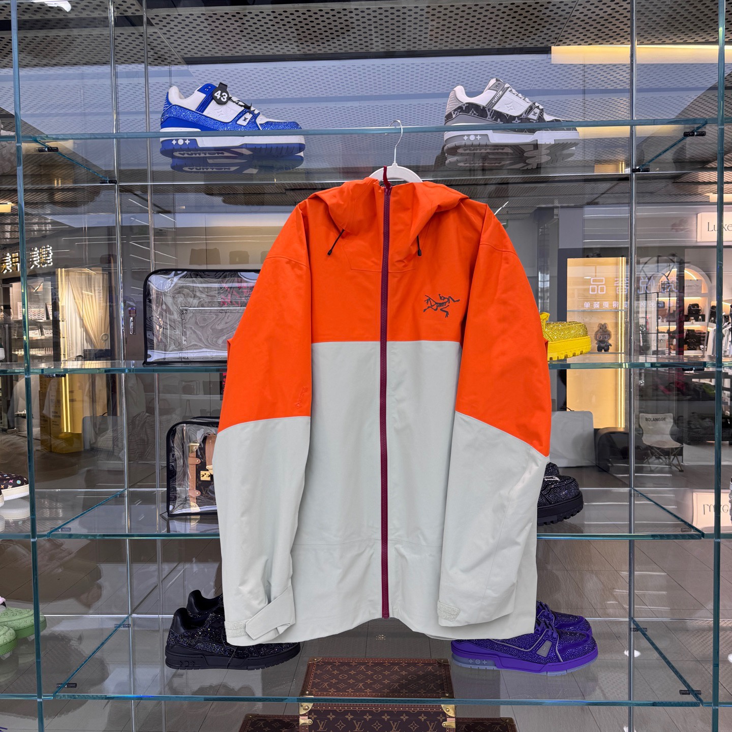 99新 ARC'TERYX/始祖鸟 XL码男款硬壳滑雪服 Goretex pro面料0556