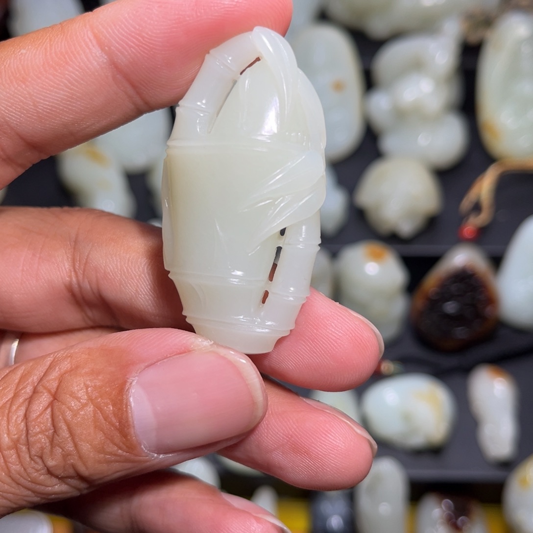 和田玉颈饰未镶嵌无