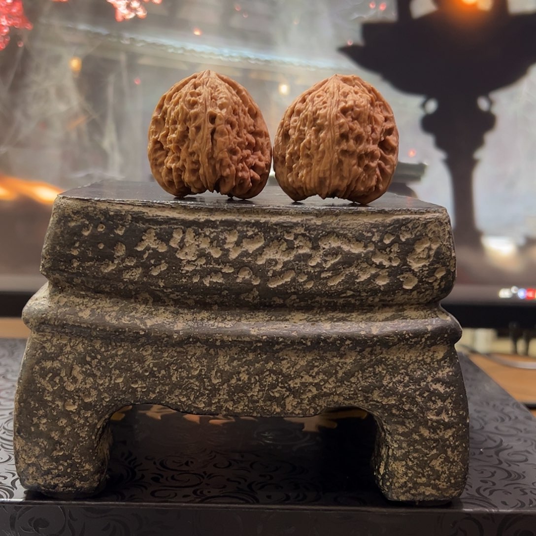 桃核吊坠刘志瑞橘皮南将石031402