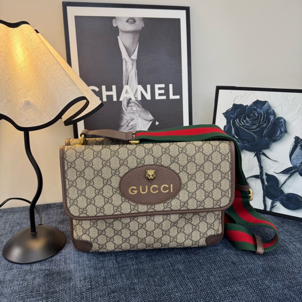 95新 GUCCI/古驰 【冰】双面老花虎头斜挎包