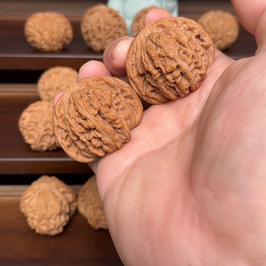 文玩核桃吊坠四座楼