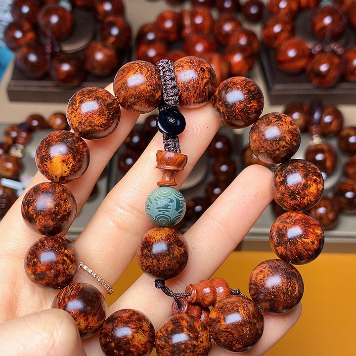 花梨木类手串/手链风化土埋料瘤疤老料高货1.5