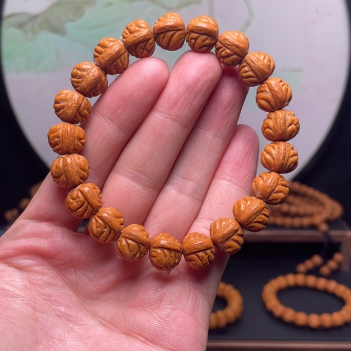 桃核手串12金蟾手串