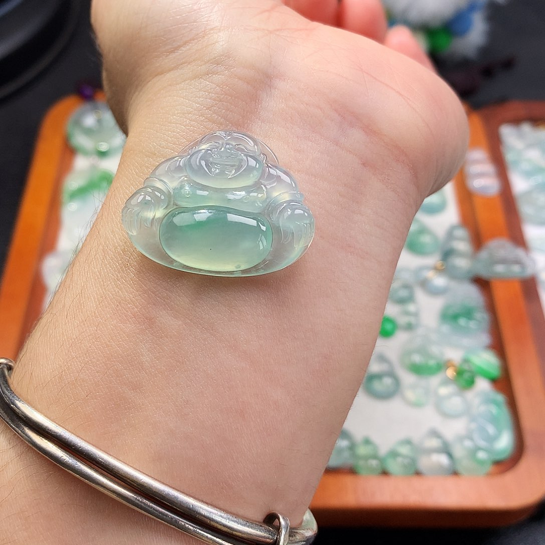 吊坠(不含链)未镶嵌翡翠佛公