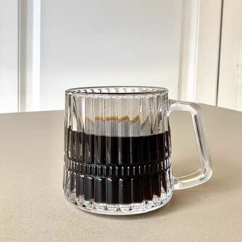 北欧简约轻奢浮雕玻璃杯咖啡杯加厚茶杯带把手创意啤酒杯