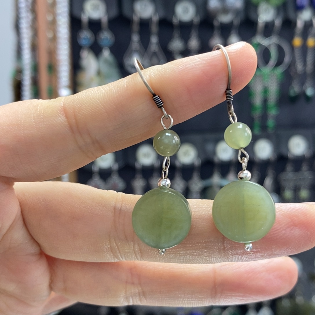 和田玉银S925镶嵌耳饰