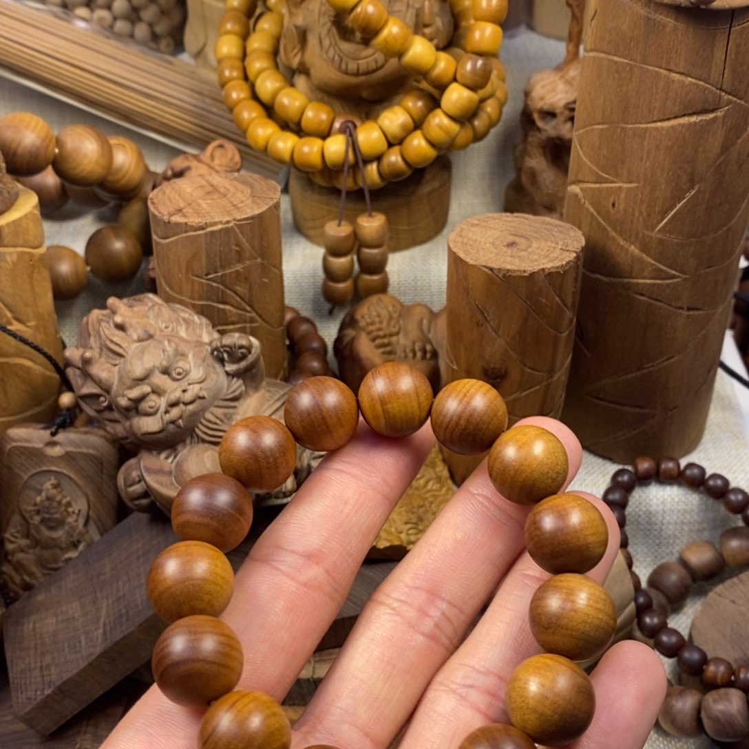檀香木手串/手链奔****?奶香1.5