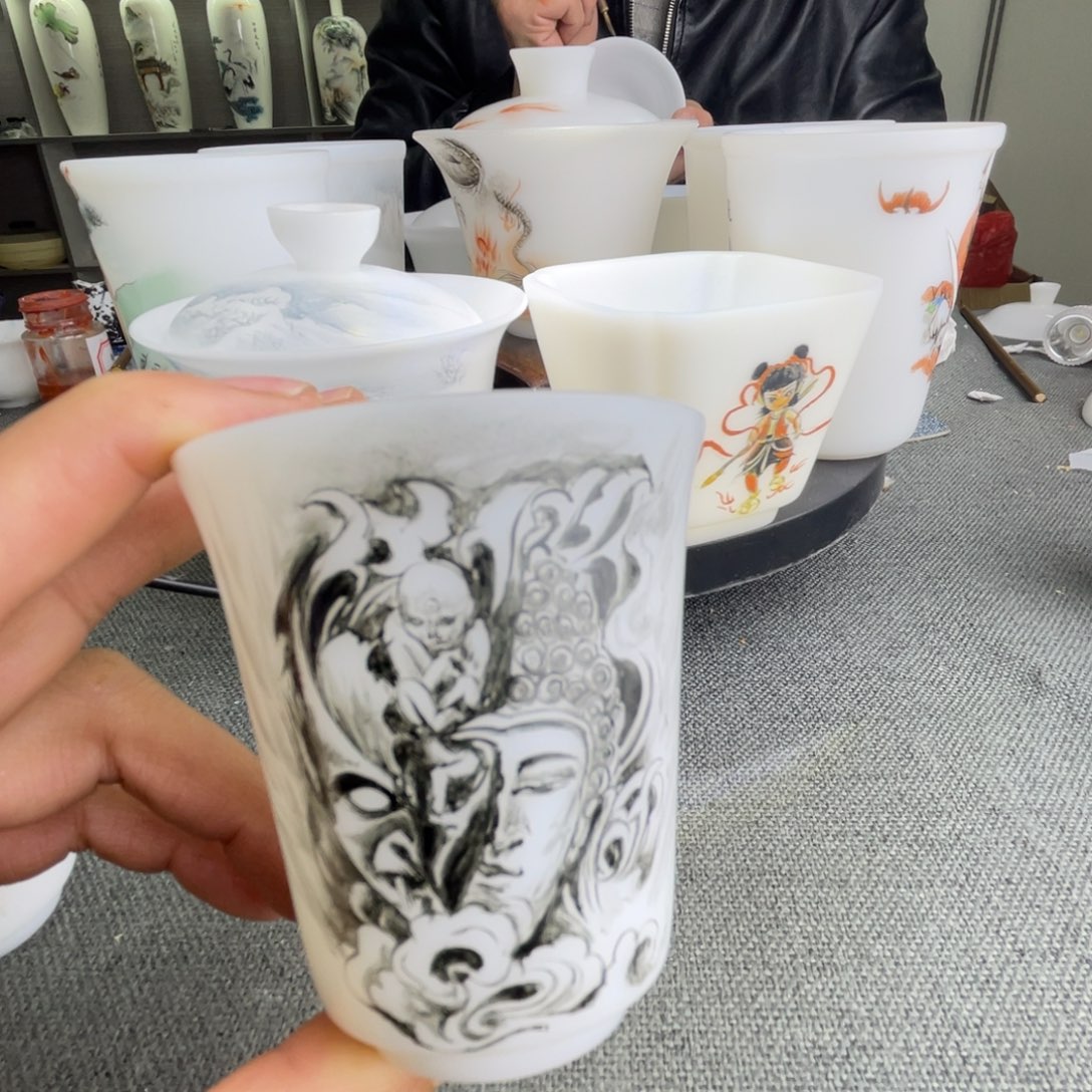 手绘具来咯哦来咯哦哦哦