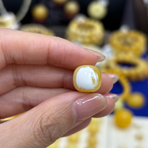 12.5*11.6mm· 8-小妖珠宝天然原矿琥珀蜜蜡