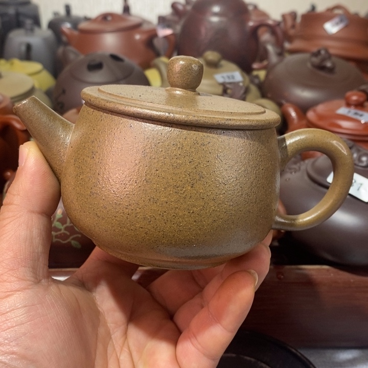 紫砂茶壶渔**渔精工制作