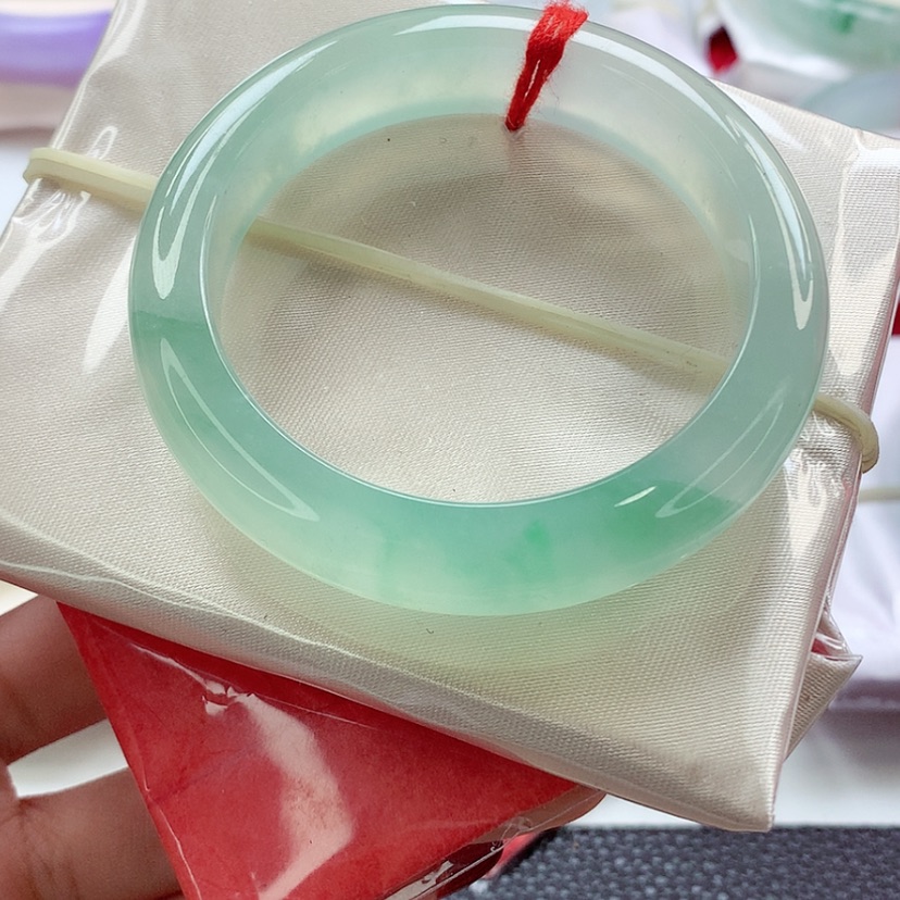 【闪购商品】翡翠手镯未镶嵌50.3 果冻底宝藏毕业 灵