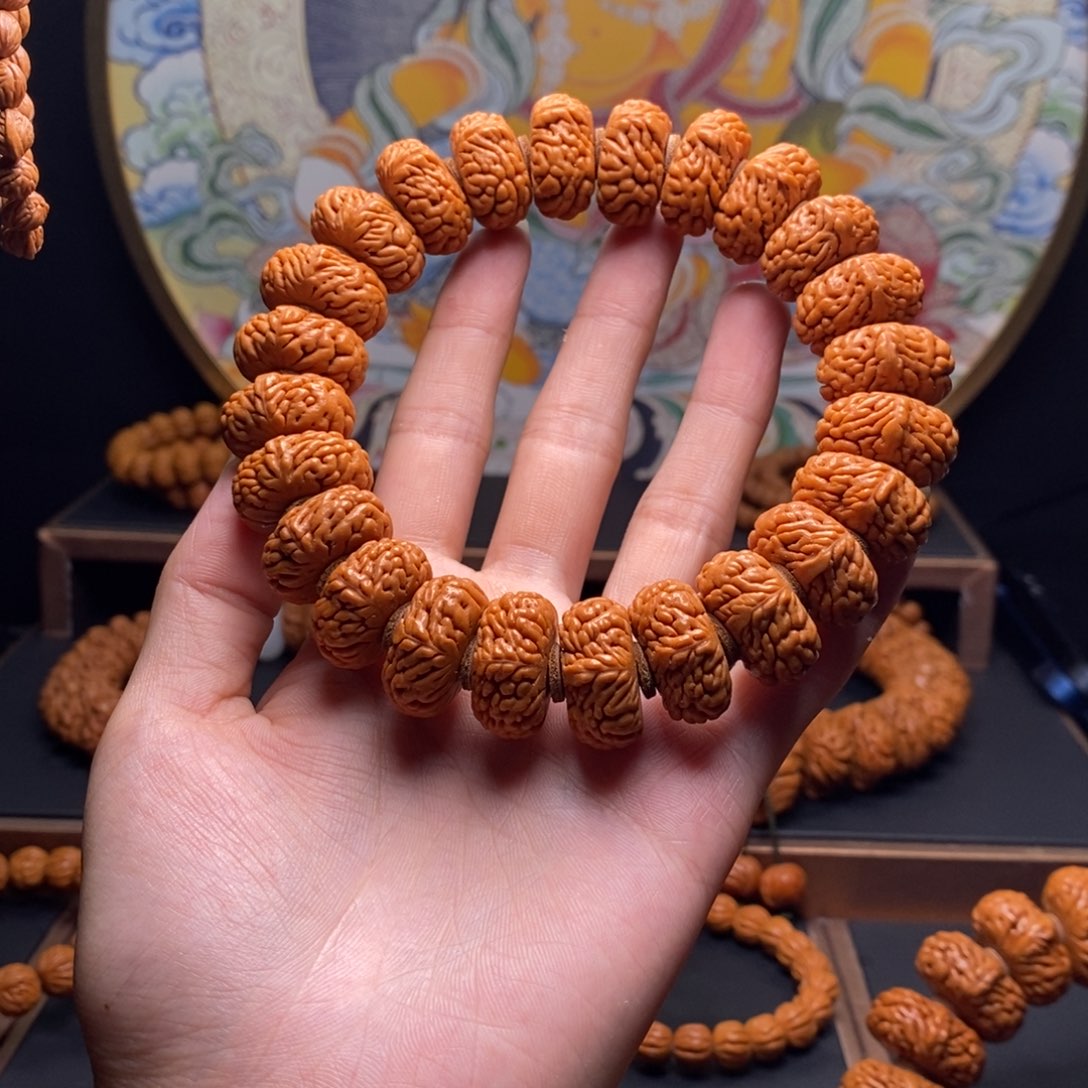 手串桃核蔡**/龙纹桃核麒麟