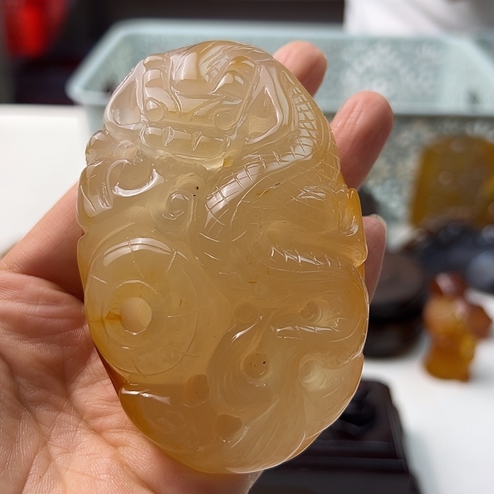 玛瑙/玉髓颈饰未镶嵌