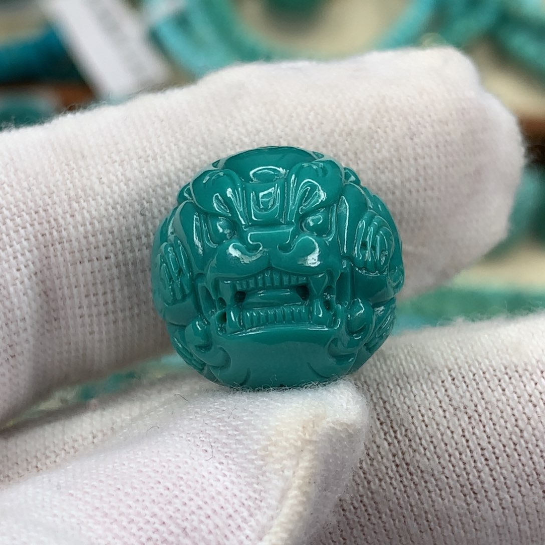 绿松石未镶嵌挂件