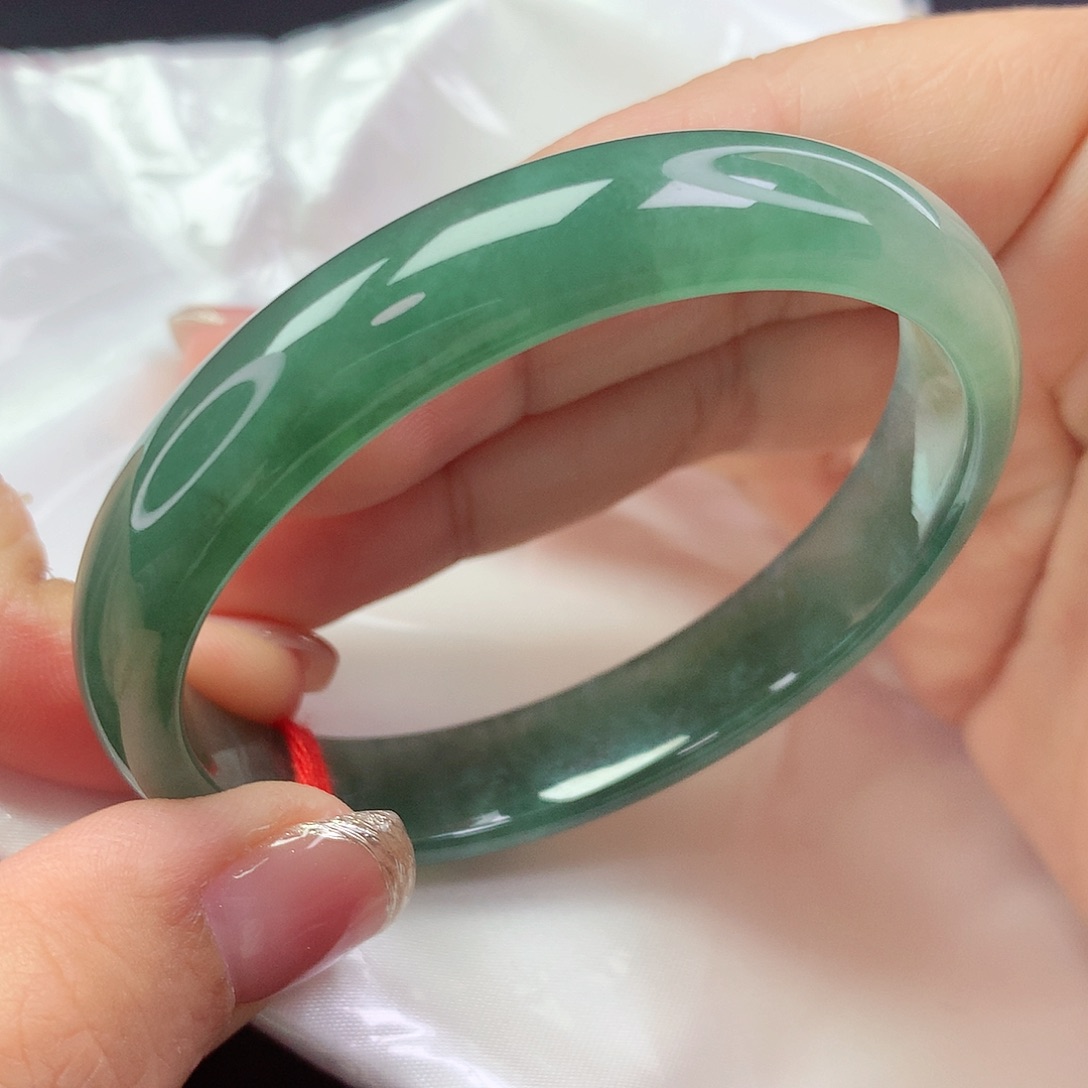 【闪购商品】翡翠手镯未镶嵌贵妃a 1