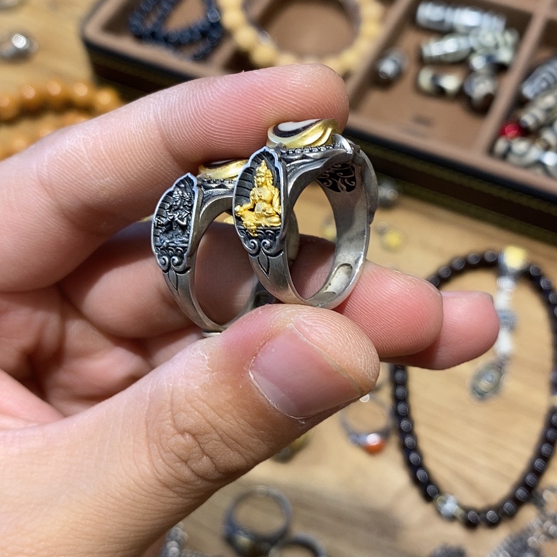 行***度聚缘贱卖戒指一对800