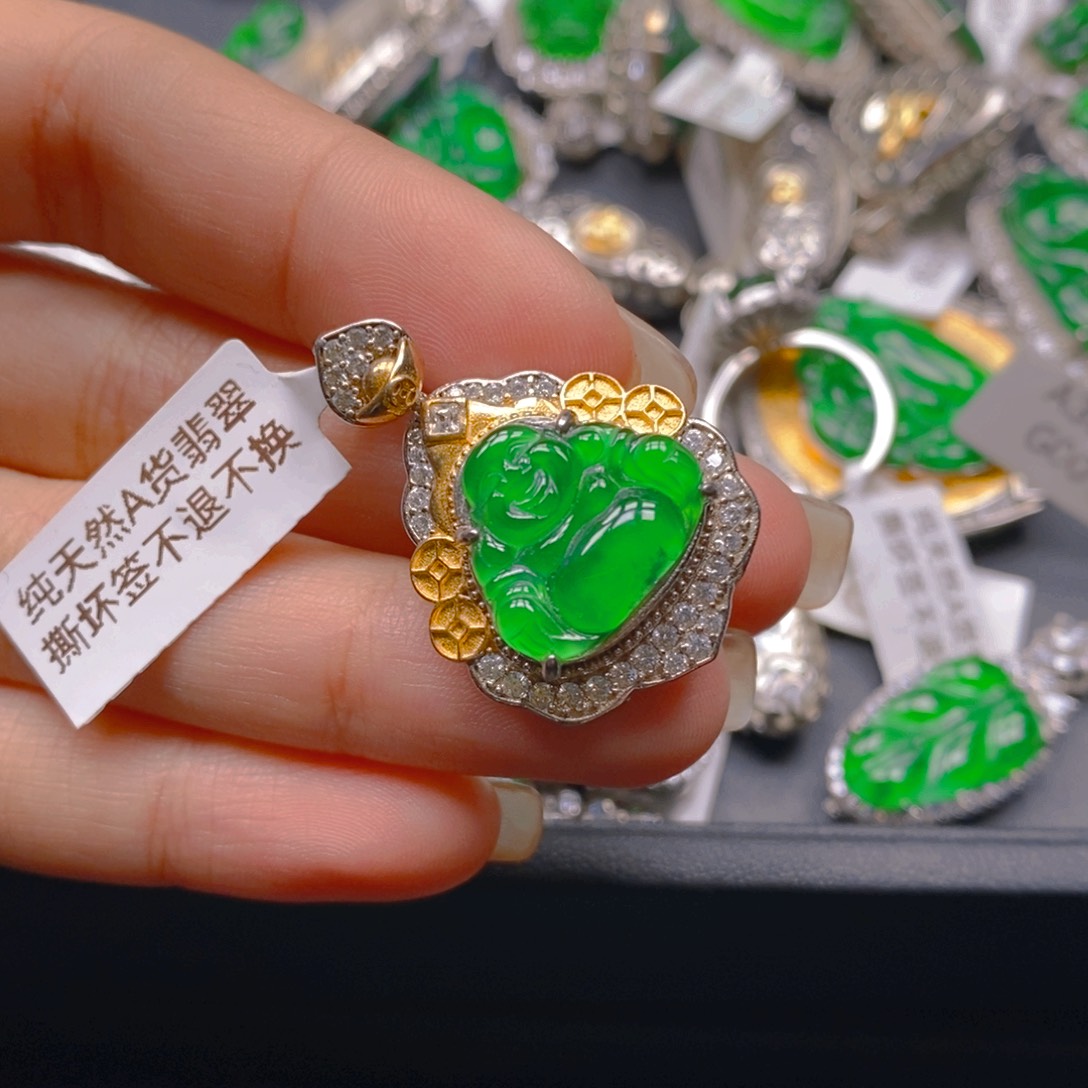 翡翠颈饰银S925镶嵌888899999888