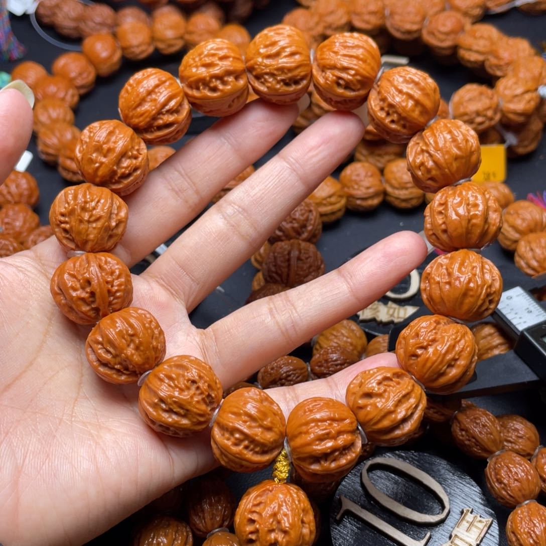 文玩核桃手串黑**钓树王111