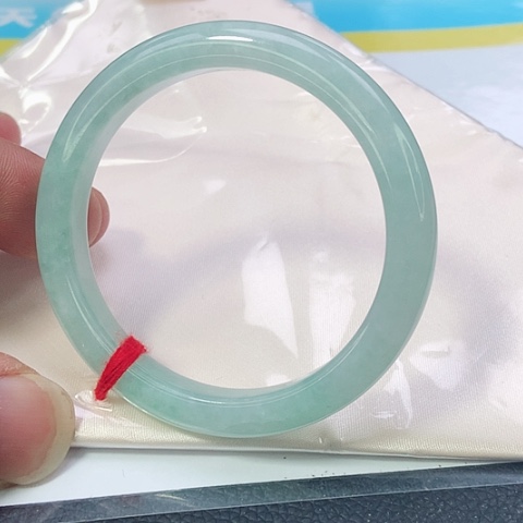 翡翠手镯未镶嵌0312号