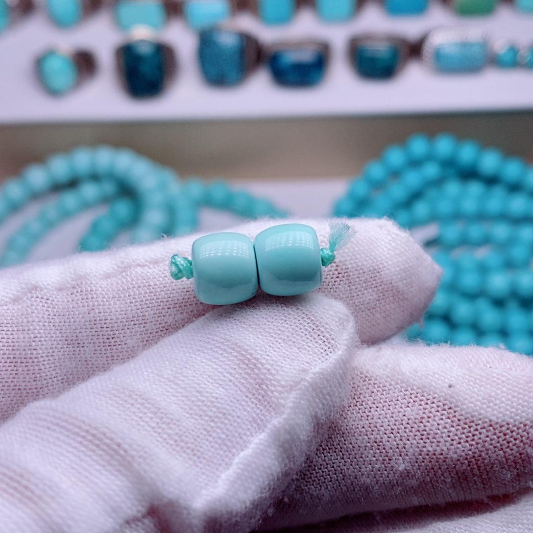 绿松石未镶嵌挂件