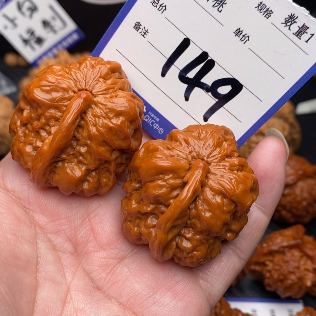 吊坠文玩核桃一根筋moo
